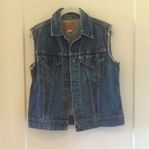 Vintage Levi’s denim vest